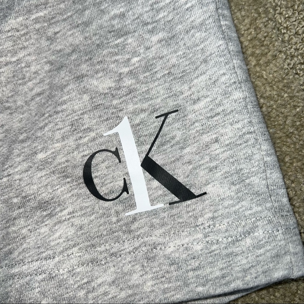 CK One Lounge Shorts - Picture 2 of 5
